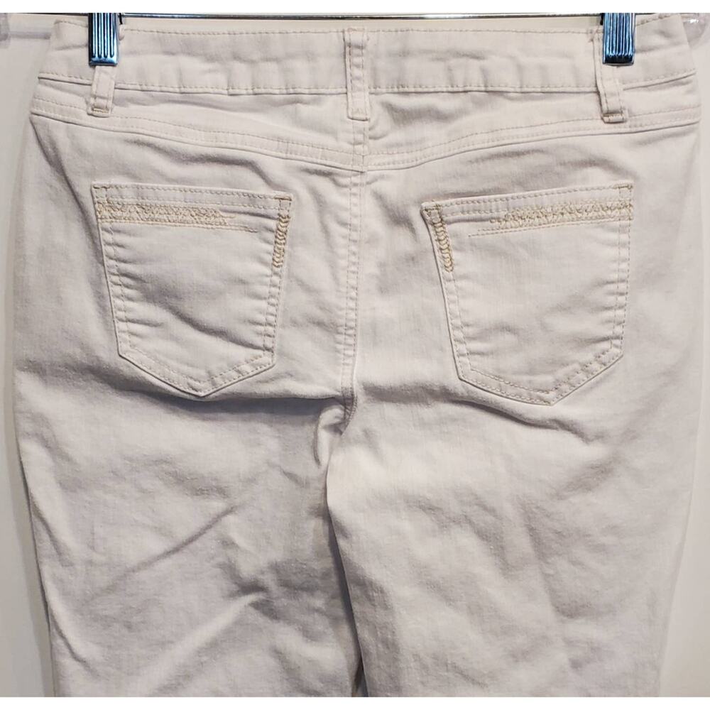 Cato Premium Women's White Cropped Capri Spring Time Jeans Size 4 - Picture 5 of 7
